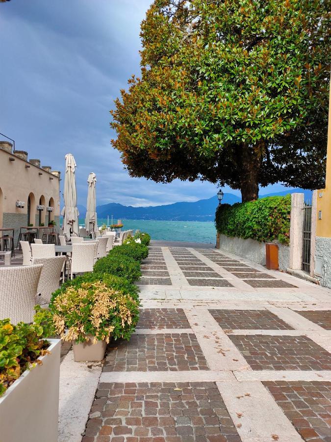 Garda Dreams Apartment Torri Del Benaco Zewnętrze zdjęcie