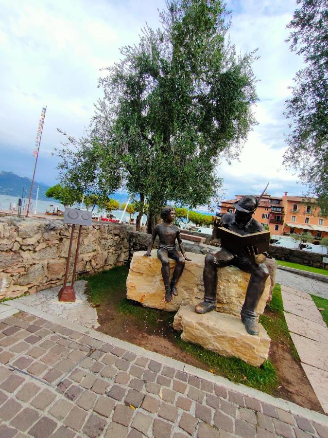 Garda Dreams Apartment Torri Del Benaco Zewnętrze zdjęcie