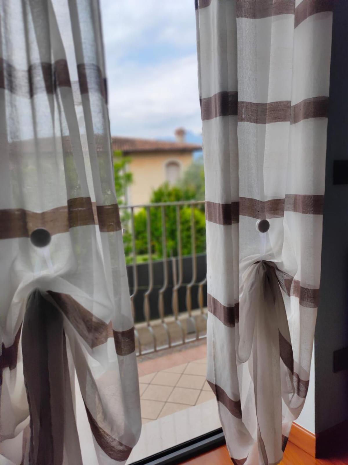 Garda Dreams Apartment Torri Del Benaco Zewnętrze zdjęcie