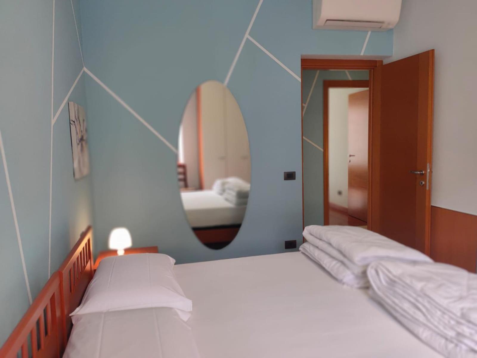 Garda Dreams Apartment Torri Del Benaco Zewnętrze zdjęcie